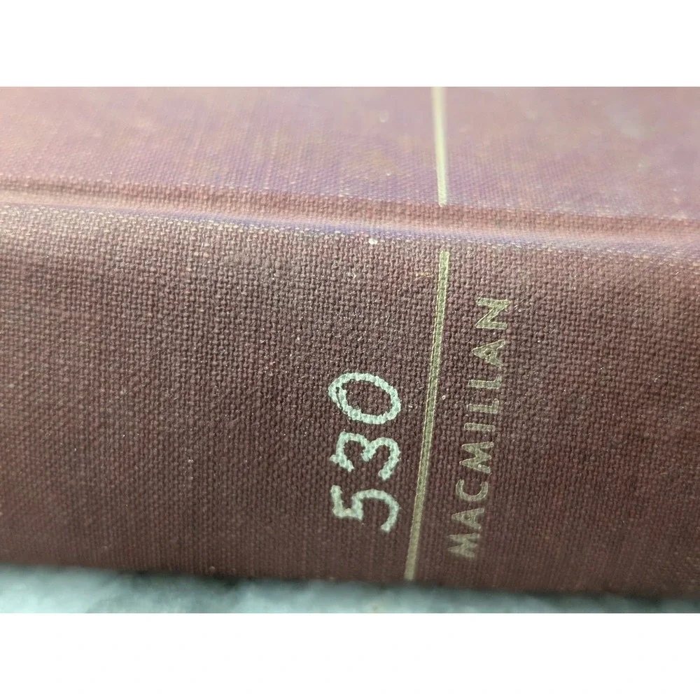 VINTAGE - ELEMENTARY PRACTICAL PHYSICS - BLACK AND DAVIS - 1956